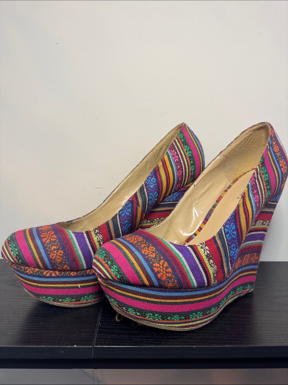 Colorful Striped Platform Wedge Pumps - Multicolor